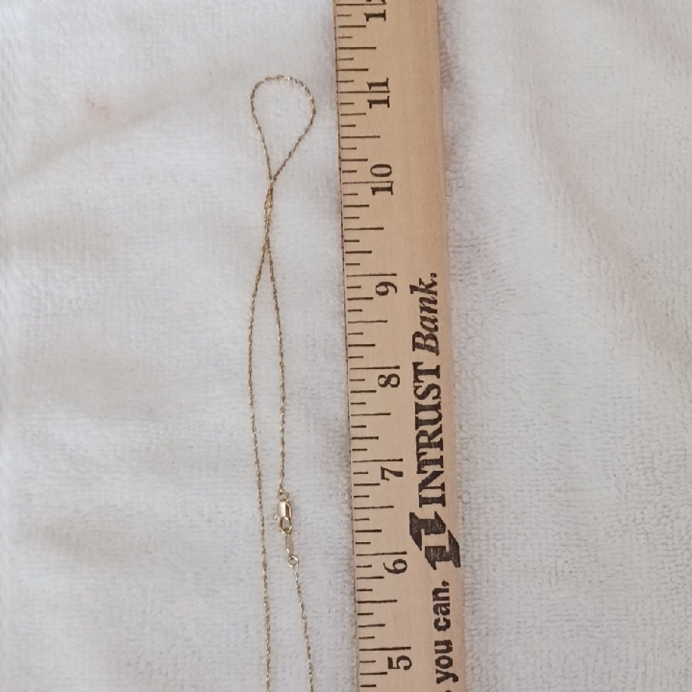 Colorful Glass Fish Pendant Necklace - Picture 7 of 8